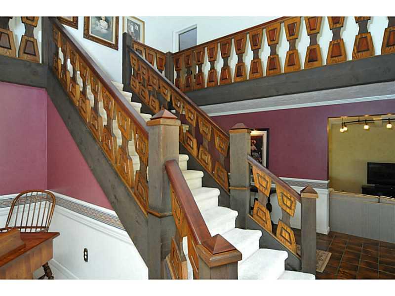 131 Thompson Hill Road Aliquippa, PA 15001 - Photo 9 of 25 Entry/Foyer. View of the custom staircase.