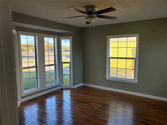 $1,850 | 6329 Calmont Avenue, Fort Worth, TX 76116