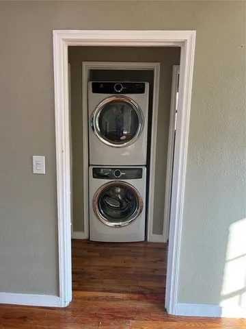 $1,850 | 6329 Calmont Avenue, Fort Worth, TX 76116