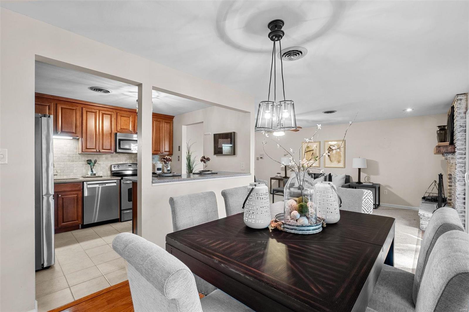 1623 Walpole Drive, Unit D Chesterfield, MO 63017 - Photo 9 of 25