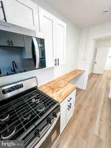 $1,100 | 343 South Prince Street, Unit 2, Lancaster, PA 17603