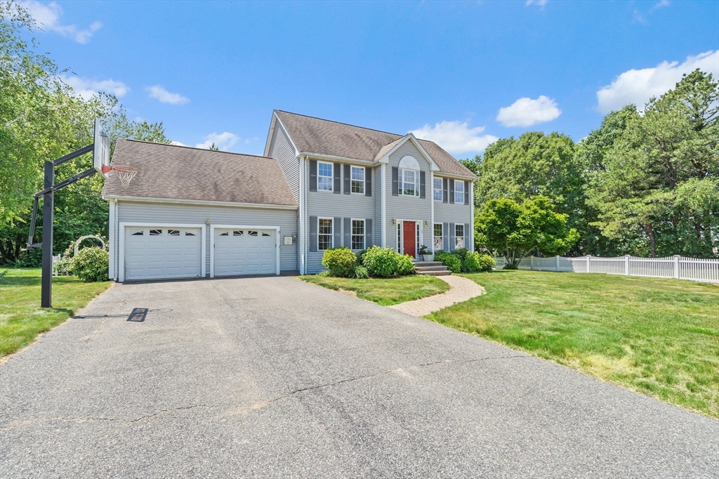 20 Anna Road Franklin, MA 02038 - Photo 2 of 42