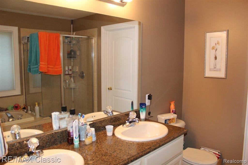 1278 North Lilley Road Canton, MI 48187 - Photo 17 of 25 Master Bath