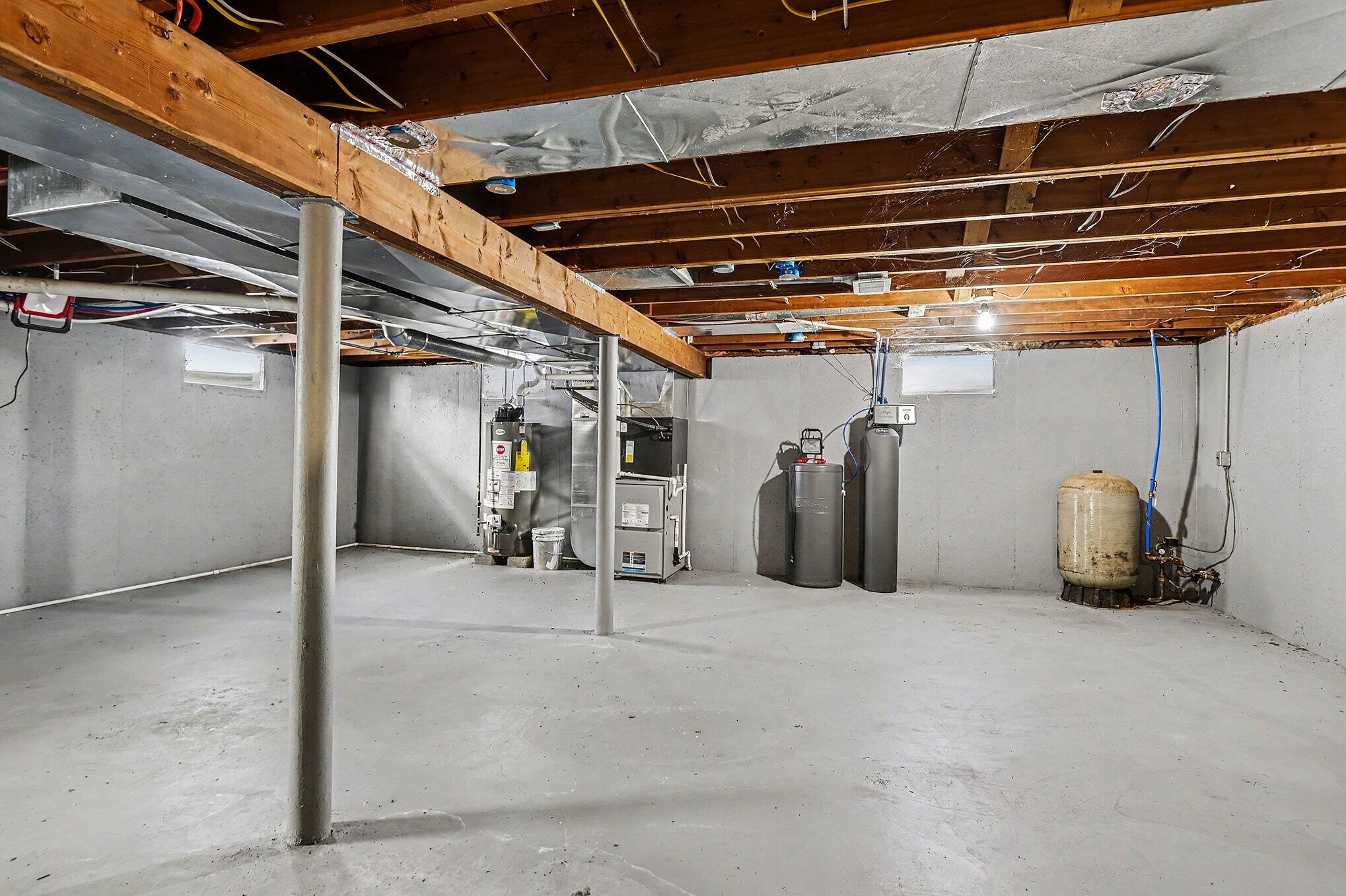 4115 East Kirby Road Battle Creek, MI 49017 - Photo 17 of 20 017_file_8948