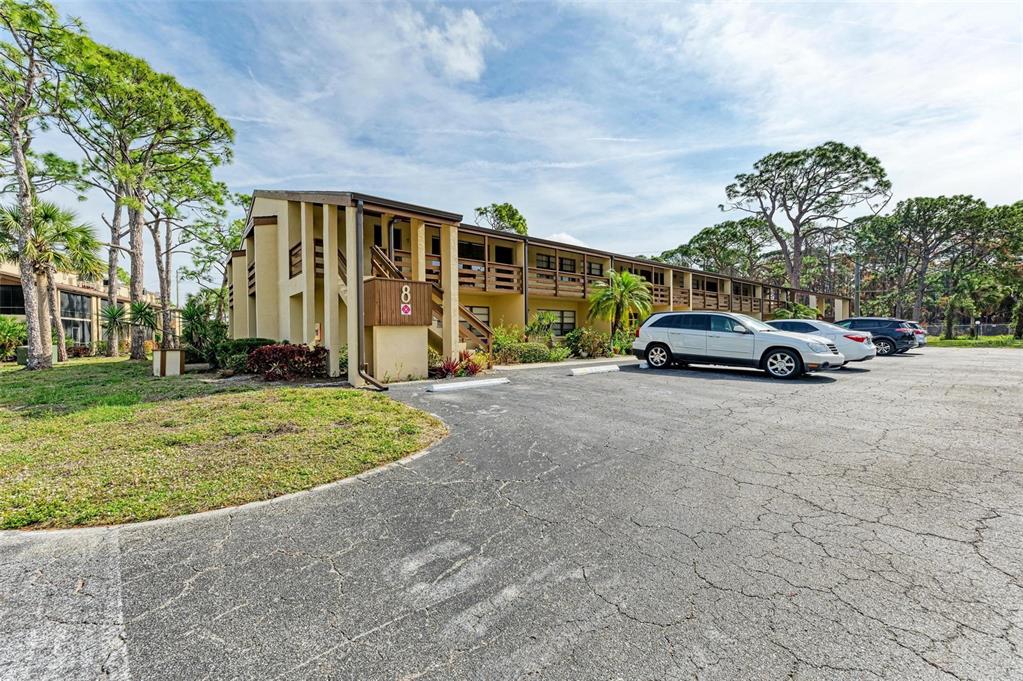 8 Quails Run Boulevard, Unit 7, Englewood, FL 34223 Compass