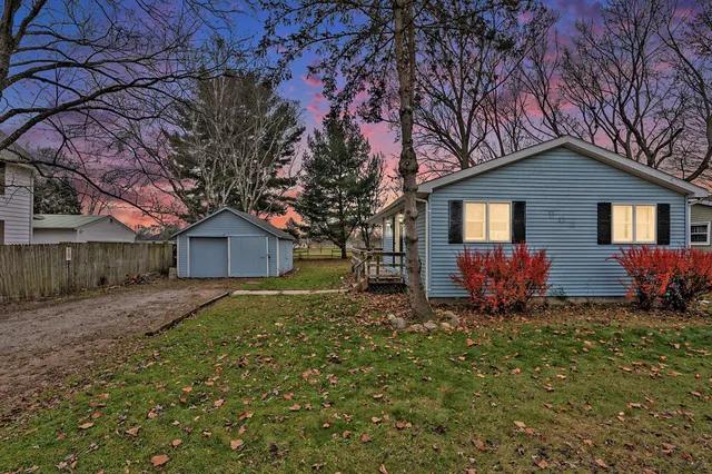 $155,000 | 902 Millard Street, Three Rivers, MI 49093