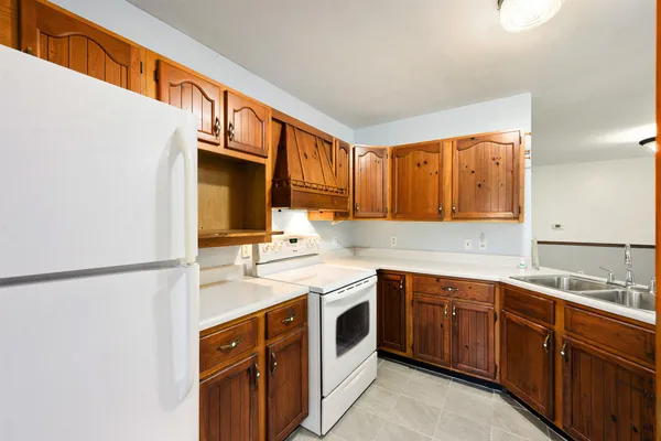 $155,000 | 902 Millard Street, Three Rivers, MI 49093