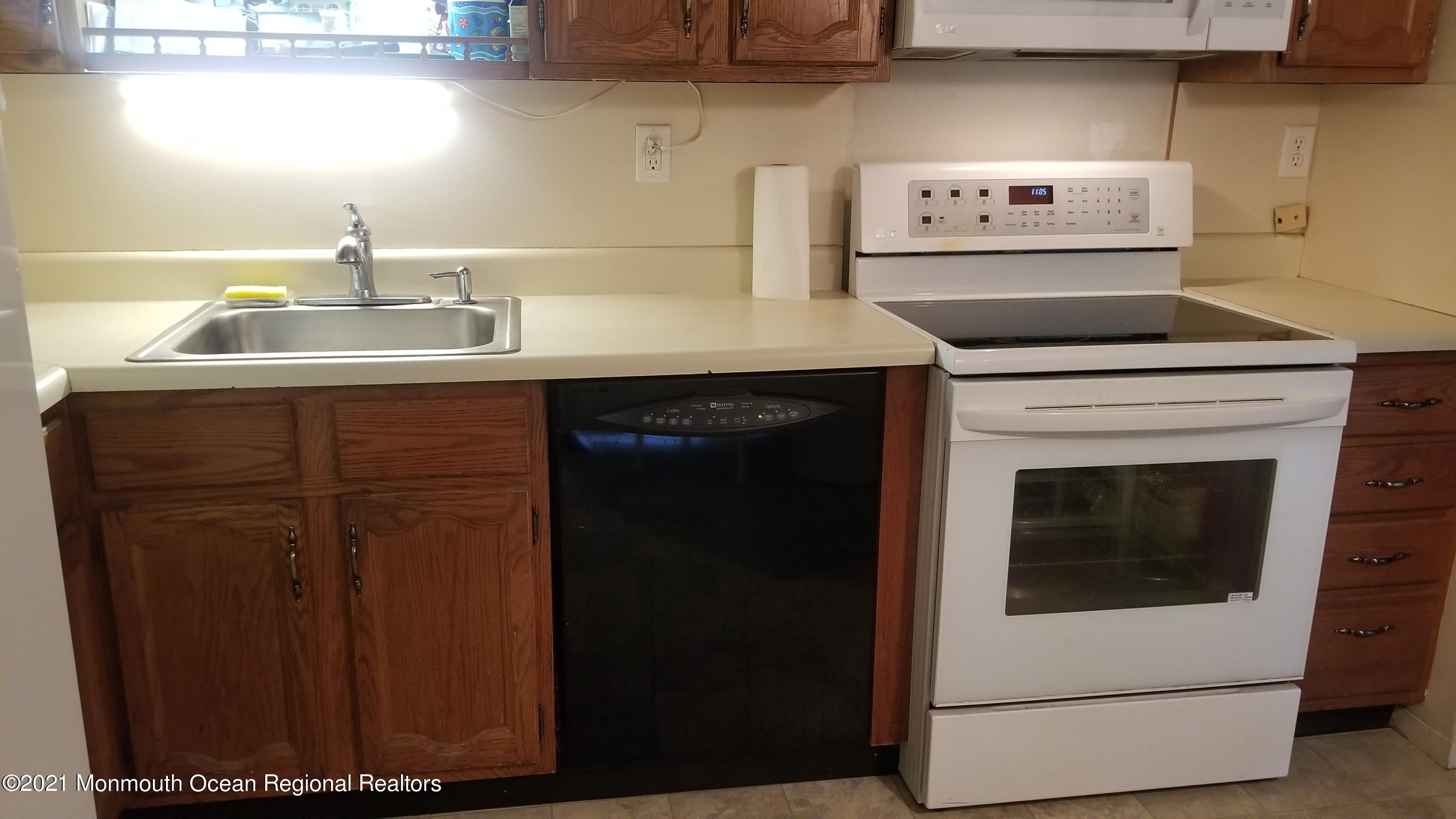 47 Ashley Road Whiting, NJ 08759 - Photo 6 of 33 20210412_110940