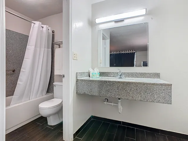 $950 | 44199 Highway 27, Davenport, FL 33896