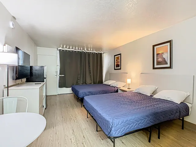 $950 | 44199 Highway 27, Davenport, FL 33896