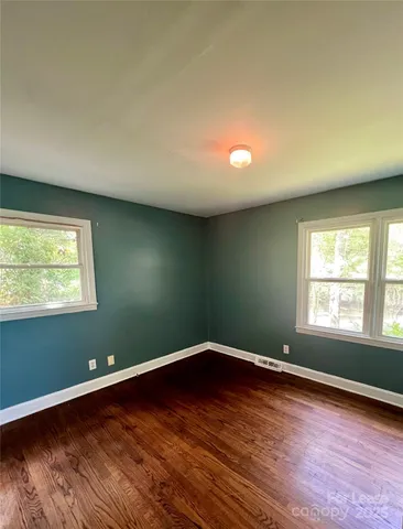 $1,400 | 2813 Fordwood Drive, Charlotte, NC 28208