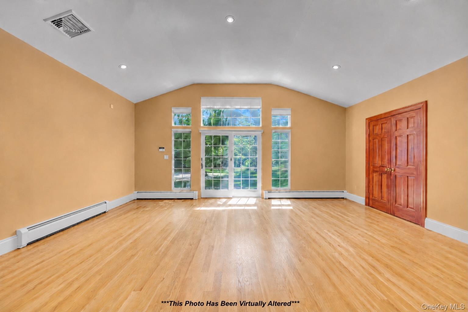 5 Eden Roc Drive Locust Valley, NY 11560 - Photo 14 of 30