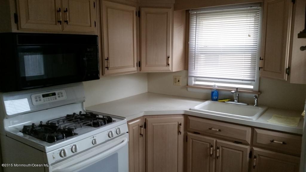 1816 Fernwood Road Lake Como, NJ 07719 - Photo 6 of 8 kitchen