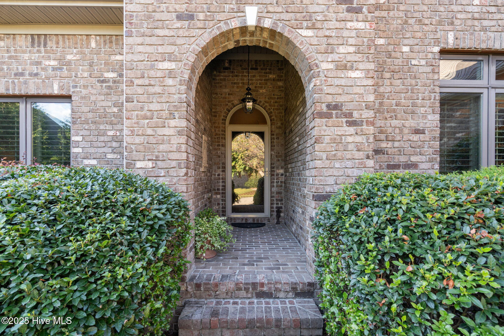 3 Victoria Way Pinehurst, NC 28374 - Photo 2 of 53 51-web-or-mls-DSC07856