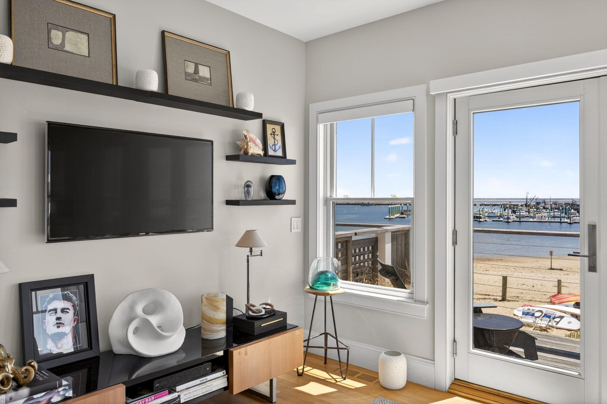 333 R Commercial Street, Unit 3 Provincetown, MA 02657 - Photo 11 of 33 57-B9L4A8904