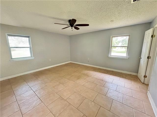 316 East Woodlawn Ranch Road Houma, LA 70363 - Photo 14 of 26