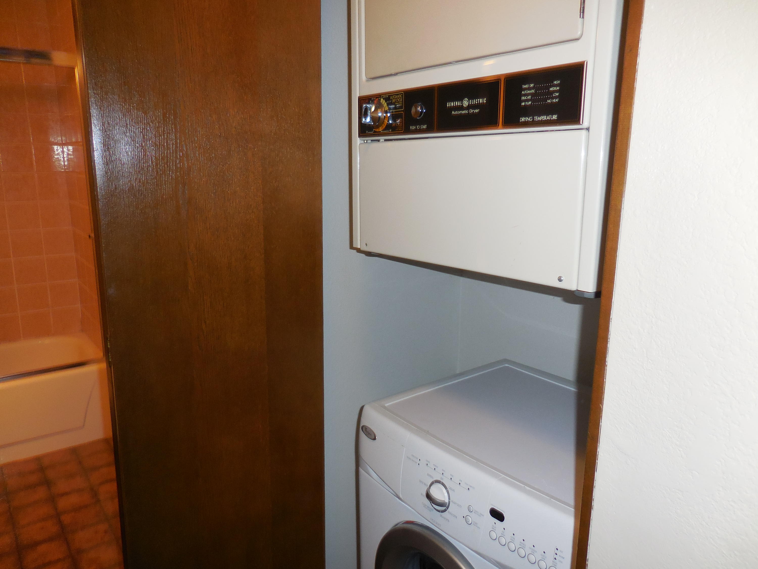 225 Ridgetop Drive, Unit 117 Redding, CA 96003 - Photo 17 of 20 Stacking Washer-Dryer