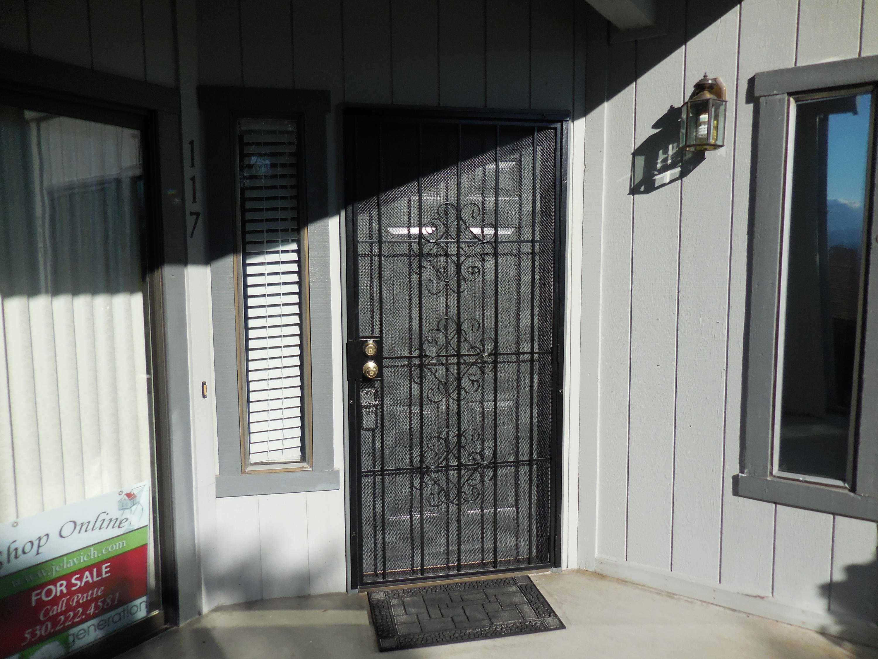 225 Ridgetop Drive, Unit 117 Redding, CA 96003 - Photo 20 of 20 Security Door