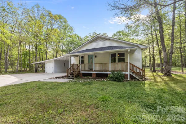 $475,000 | 5801 Lindenwood Drive, Matthews, NC 28104