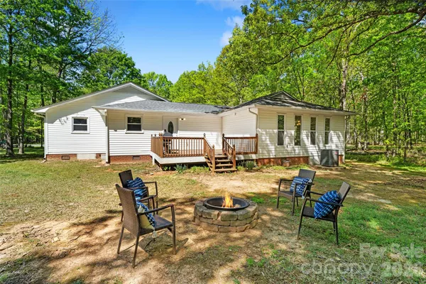 $475,000 | 5801 Lindenwood Drive, Matthews, NC 28104