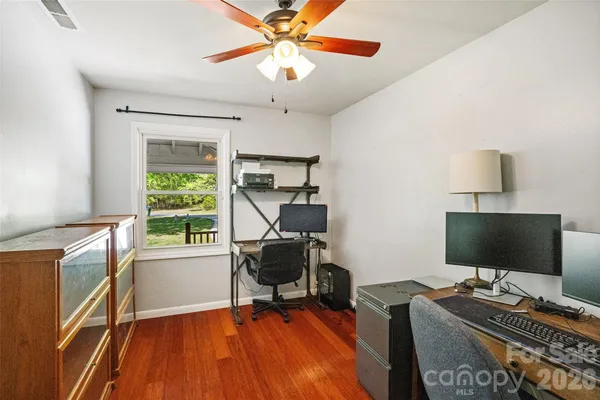 $475,000 | 5801 Lindenwood Drive, Matthews, NC 28104