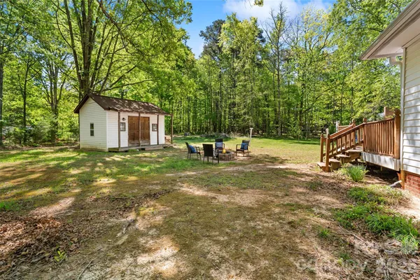 $475,000 | 5801 Lindenwood Drive, Matthews, NC 28104