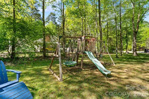 $475,000 | 5801 Lindenwood Drive, Matthews, NC 28104