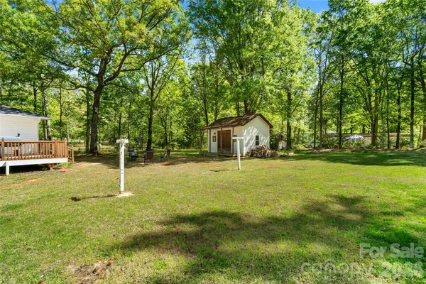 $475,000 | 5801 Lindenwood Drive, Matthews, NC 28104