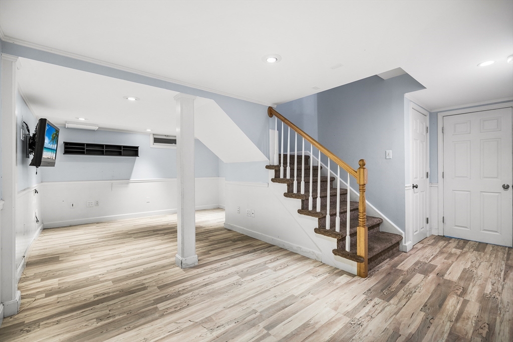 7 Sherborne Circle Ashland, MA 01721 - Photo 26 of 34
