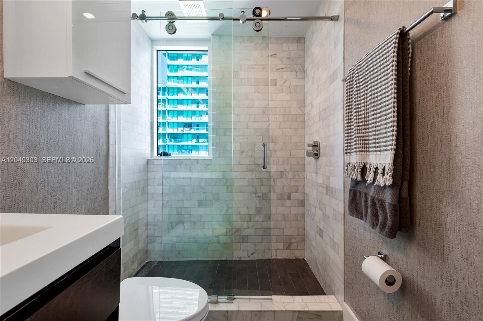 60 Southwest 13th Street, Unit 3200 Miami, FL 33130 - Photo 11 of 32