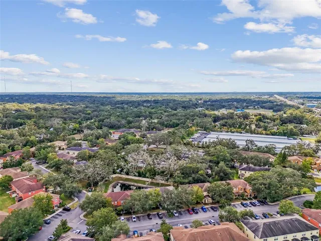 a view of house with garden