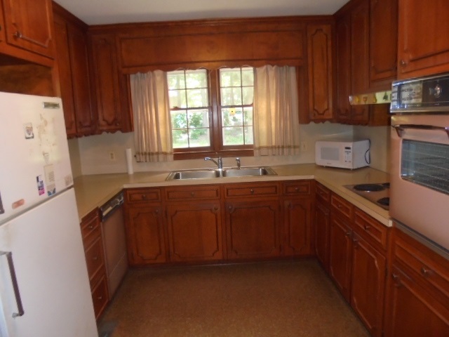 204 Kings Road Anderson, SC 29621 - Photo 14 of 36 Gallery Image 14