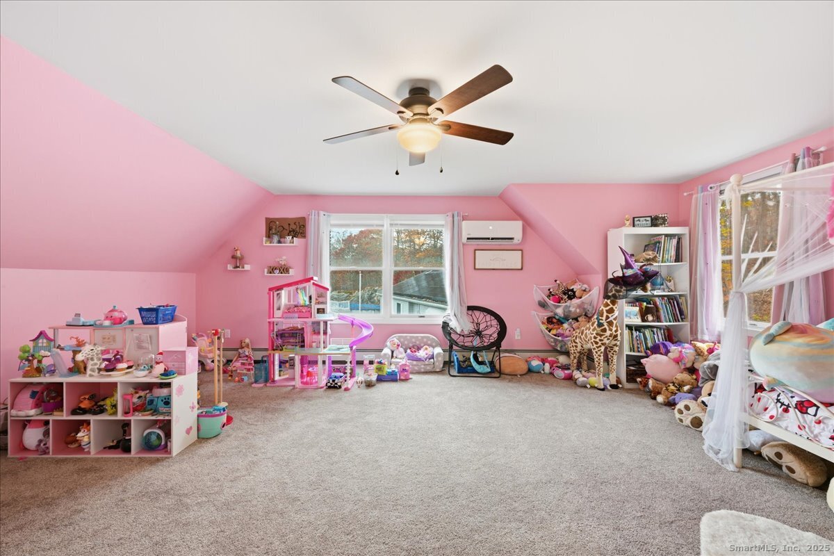 198 Dartmouth Drive Groton, CT 06355 - Photo 17 of 25 a view of a room with toys