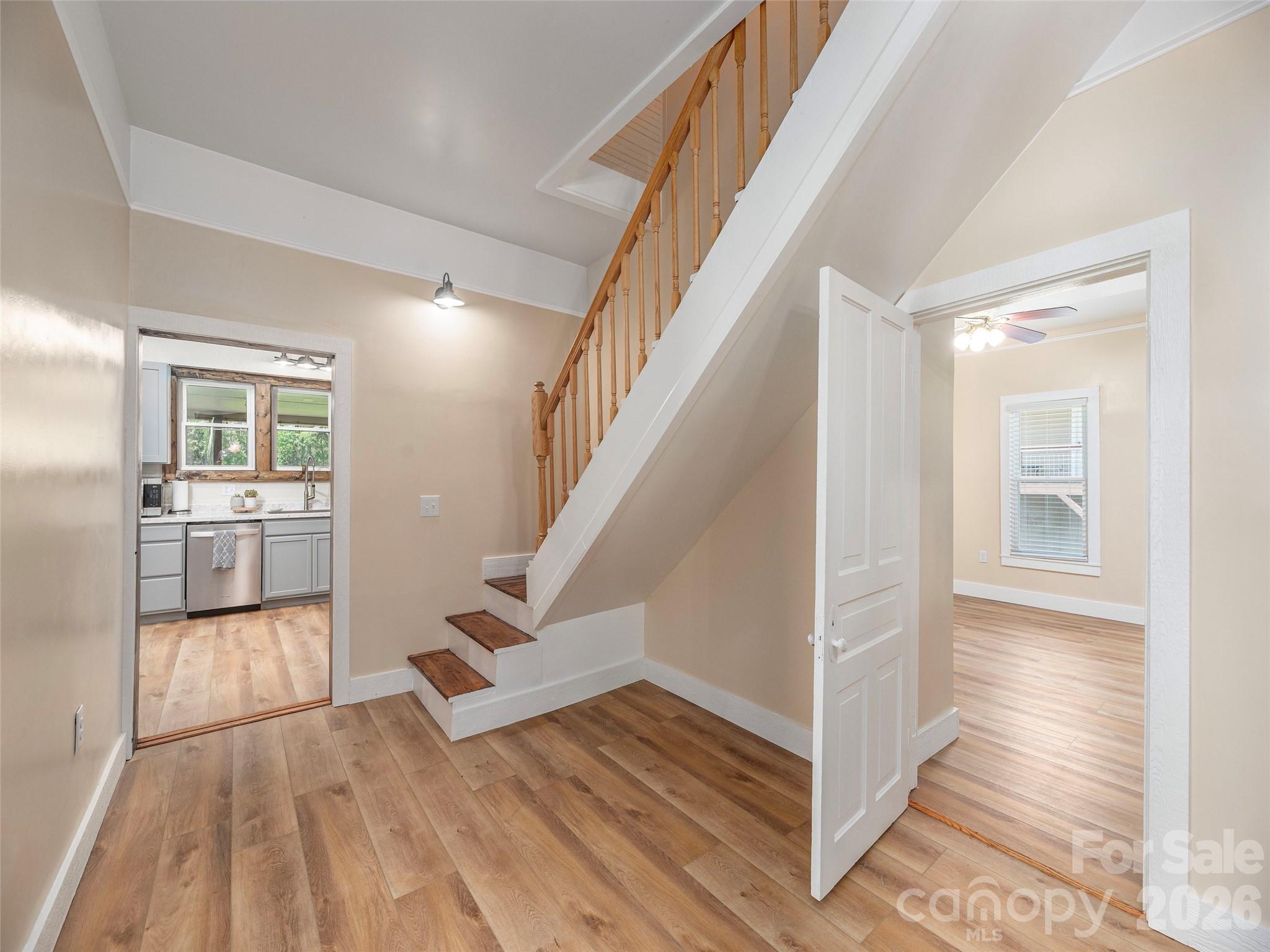 274 Charles Street Clyde, NC 28721 - Photo 19 of 40