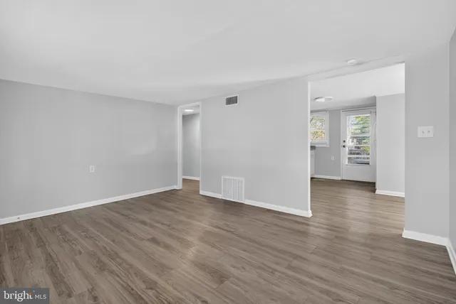 $279,000 | 208 Shenandoah Avenue, Winchester, VA 22601