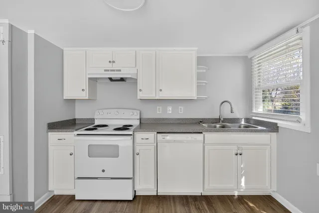 $279,000 | 208 Shenandoah Avenue, Winchester, VA 22601