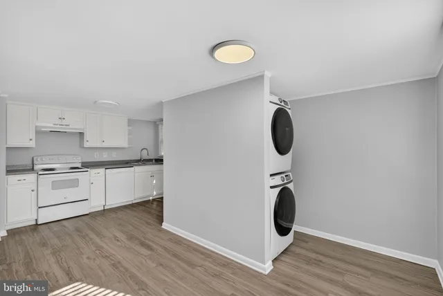 $279,000 | 208 Shenandoah Avenue, Winchester, VA 22601