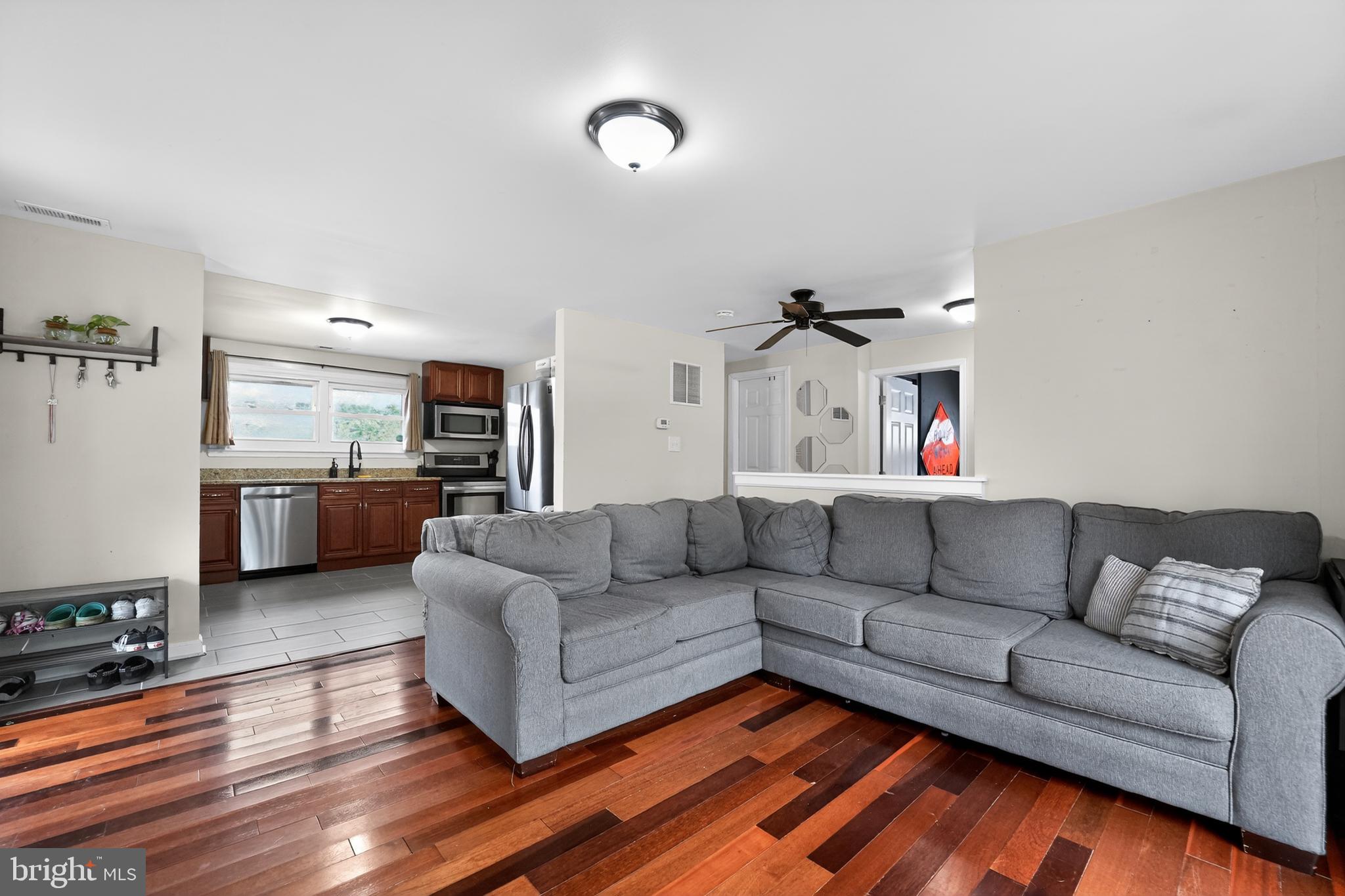 2418 Brunswick Road Halethorpe, MD 21227 - Photo 10 of 30