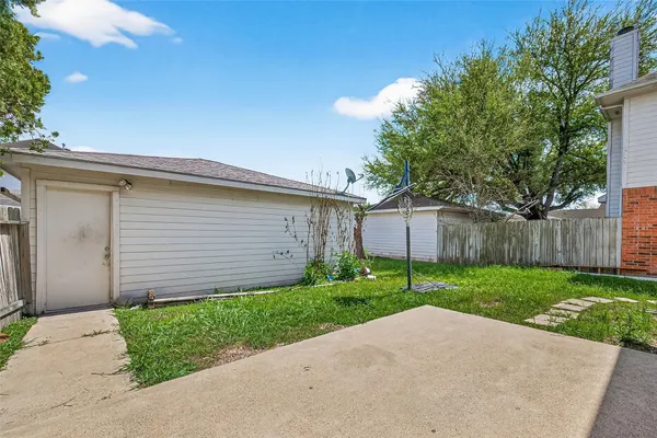 $1,750 | 8617 Mapletwist Street, Houston, TX 77083