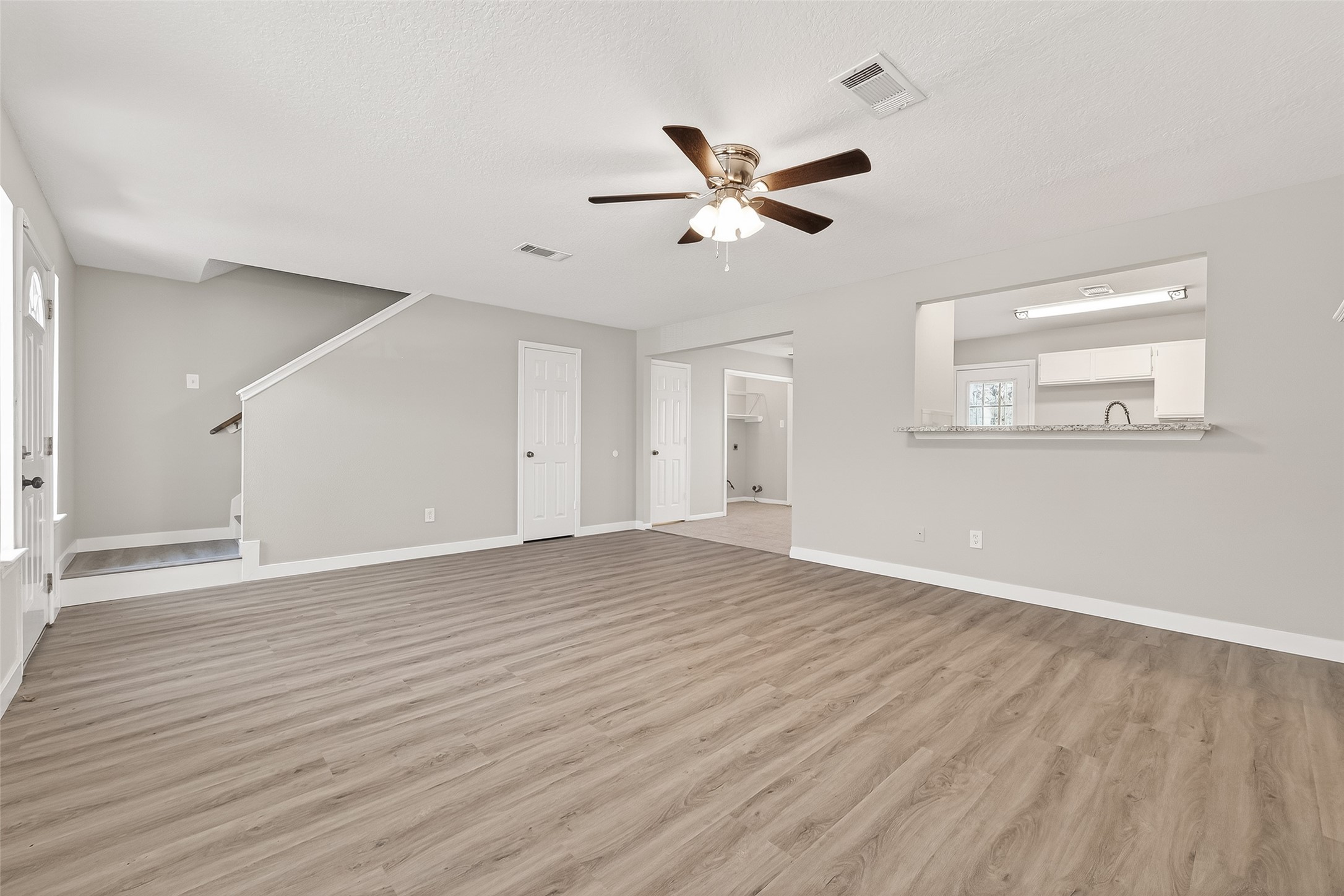 8617 Mapletwist Street Houston, TX 77083 - Photo 9 of 44