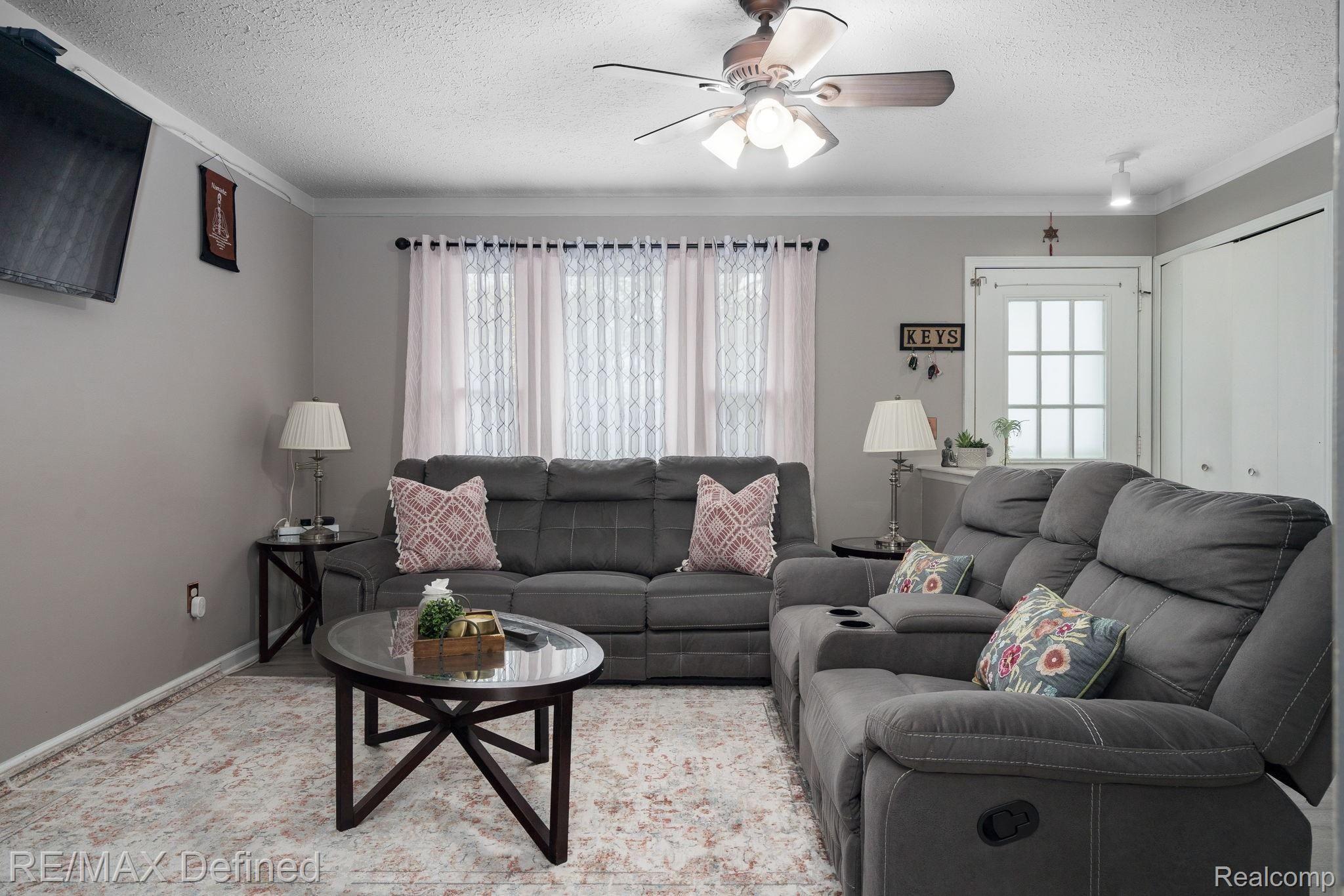 3014 Eastern Avenue Rochester, MI 48307 - Photo 11 of 36 11-web-or-mls-3014-Eastern-Ave-11.jpg