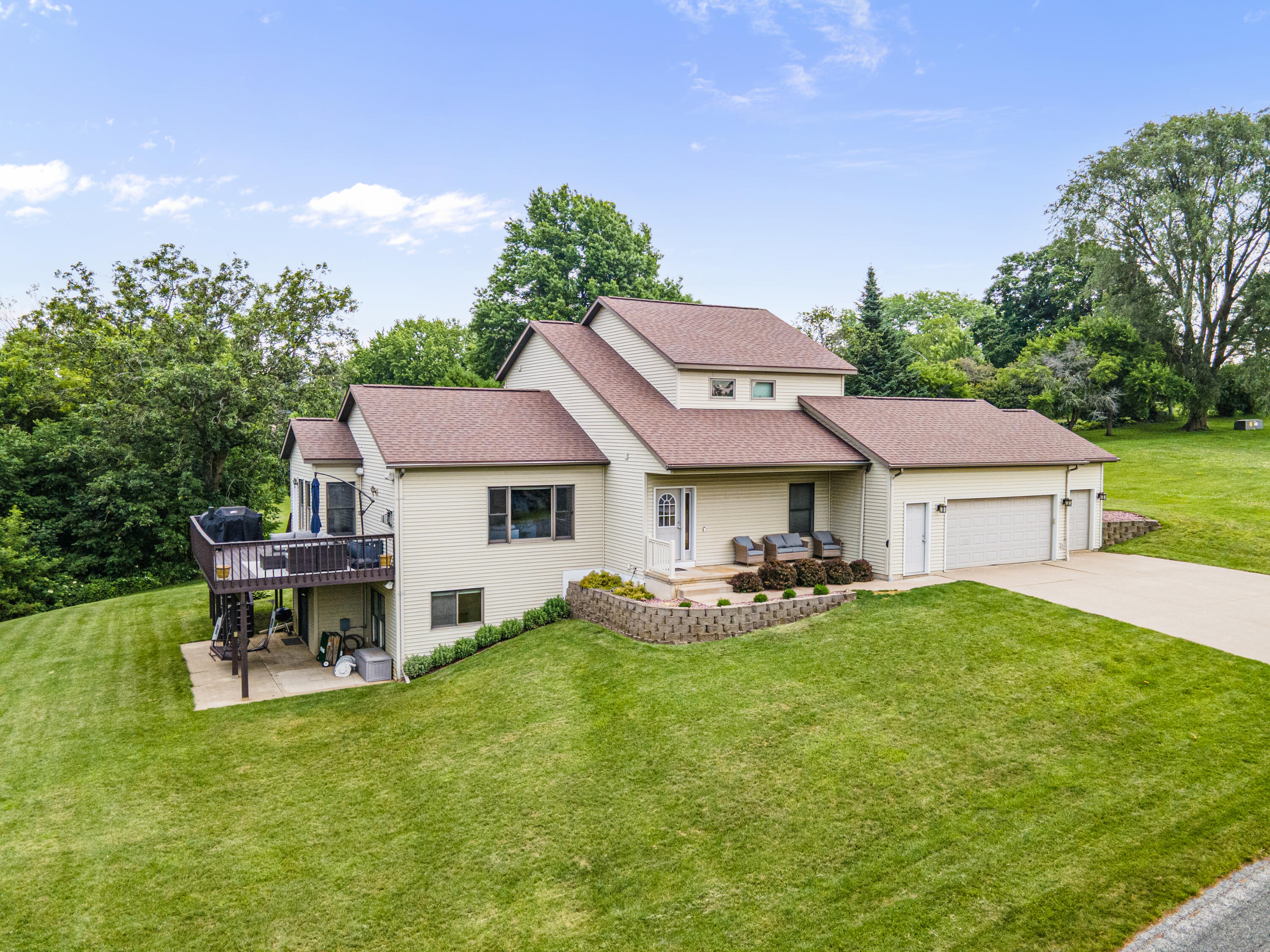 W4988 Mclaren Road La Crosse, WI 54601 - Photo 1 of 48 DJI_0012