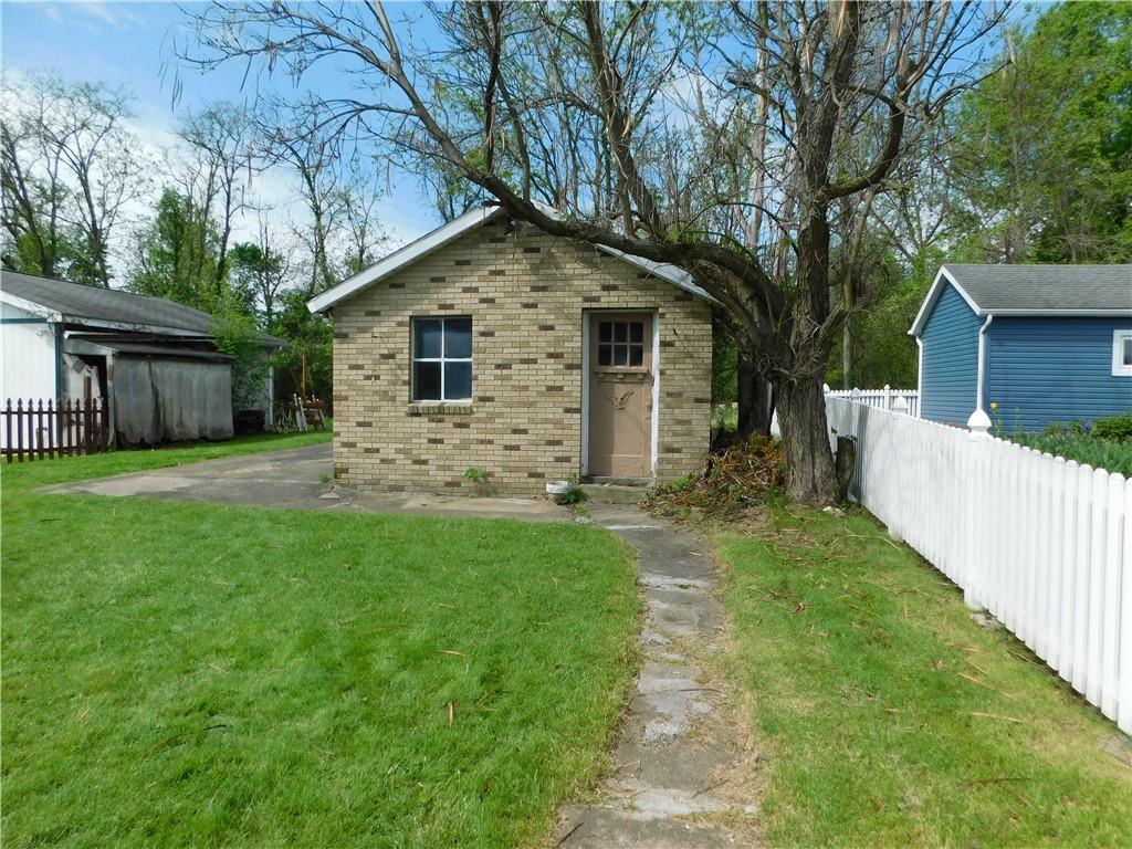 145 Easy Street Uniontown, PA 15401 - Photo 4 of 28