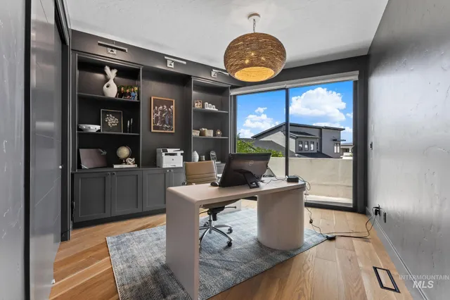 $1,499,900 | 885 East Joplin Lane, Eagle, ID 83616