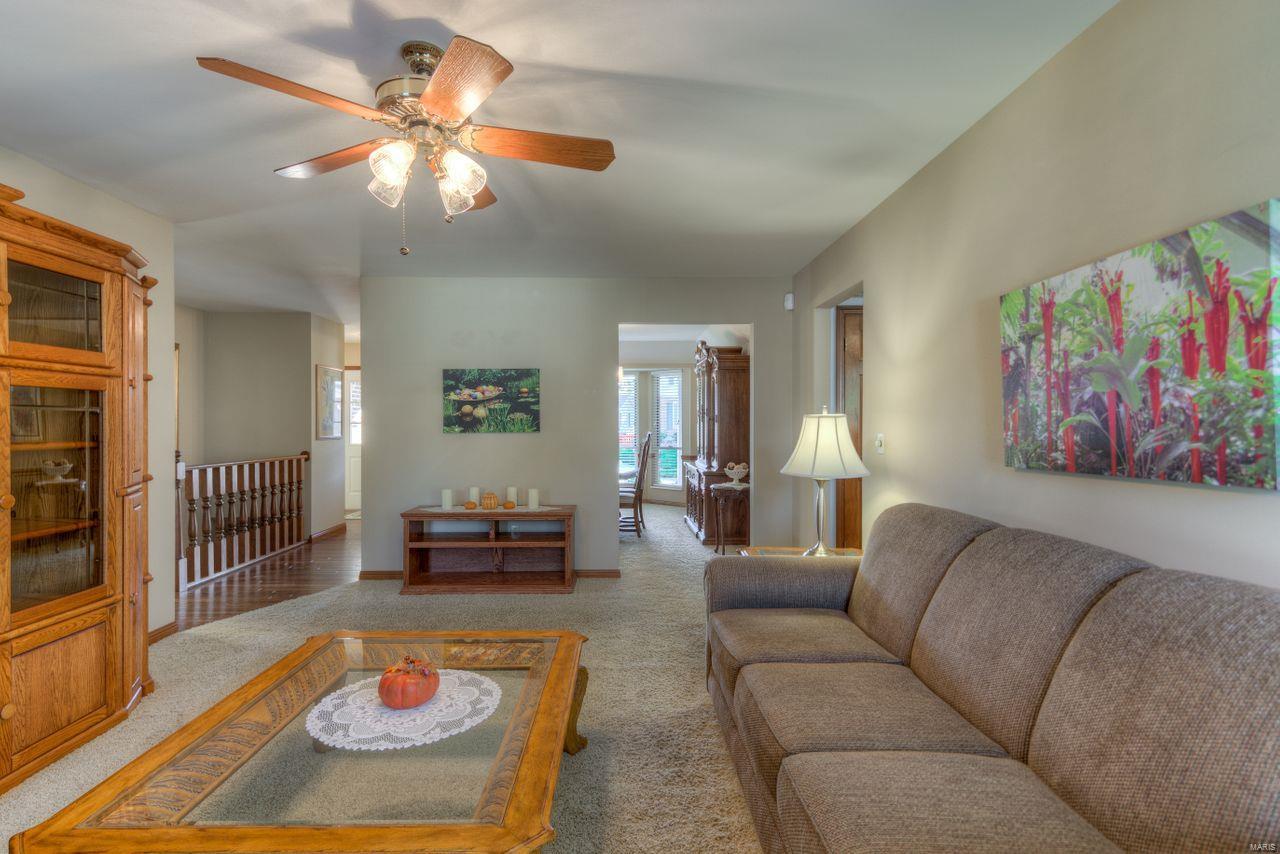 2573 England Town Road St. Louis, MO 63129 - Photo 7 of 22