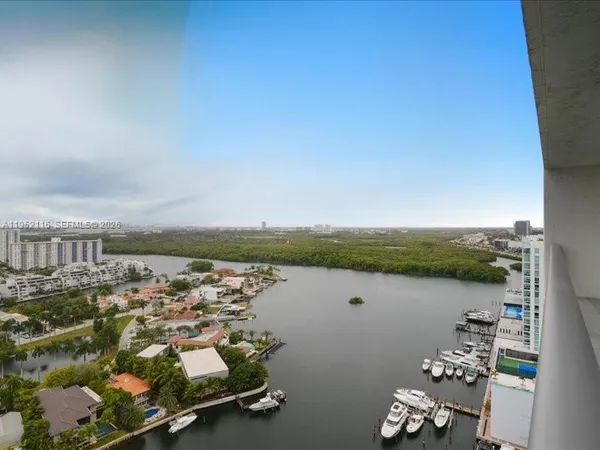 $20,000 | 330 Sunny Isles Boulevard, Unit 52404, Sunny Isles Beach, FL 33160