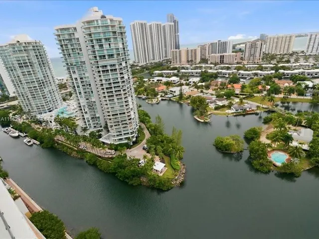 $16,000 | 330 Sunny Isles Boulevard, Unit 52404, Sunny Isles Beach, FL 33160