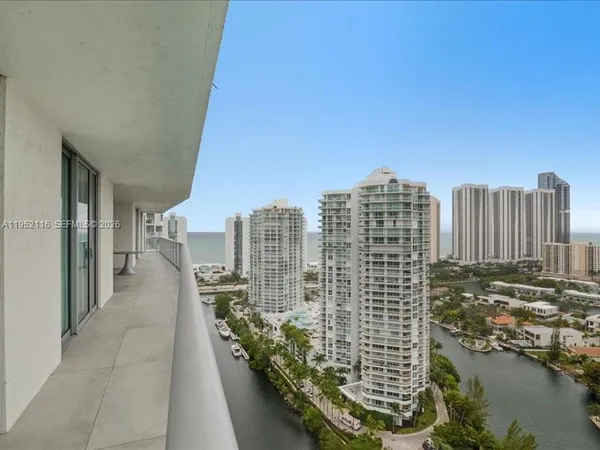 $20,000 | 330 Sunny Isles Boulevard, Unit 52404, Sunny Isles Beach, FL 33160