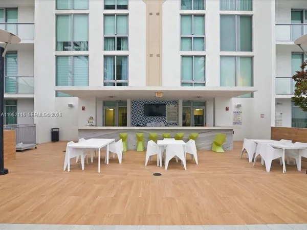 $20,000 | 330 Sunny Isles Boulevard, Unit 52404, Sunny Isles Beach, FL 33160