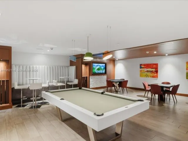 $16,000 | 330 Sunny Isles Boulevard, Unit 52404, Sunny Isles Beach, FL 33160